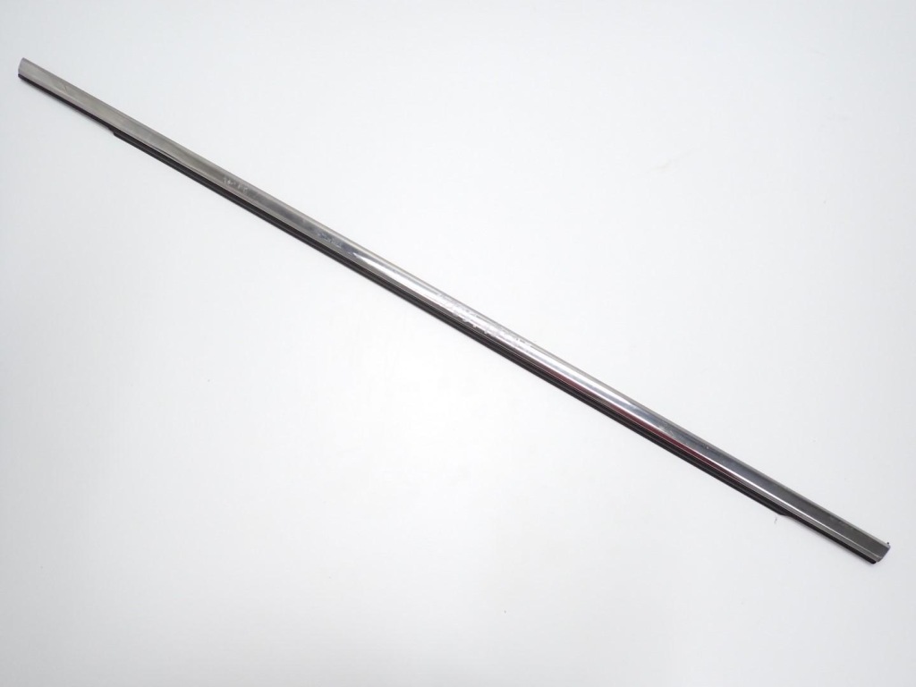 фото №1, Молдинг защита скребок дверь левый задняя хром peugeot 5008 ii 18r