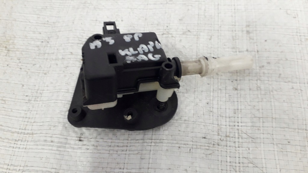 фото №1, Audi a3 8p привід замка кришки багажника задня