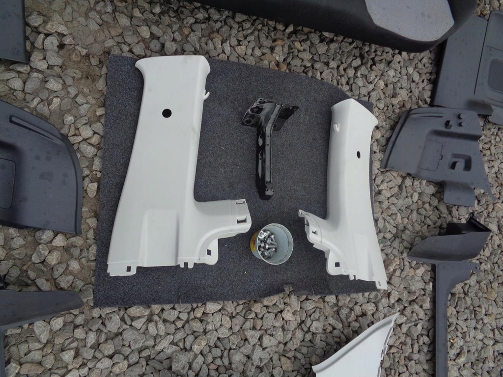 фото №8, Переходник с фургон заднее сиденье ремни skoda citigo 3d 11-