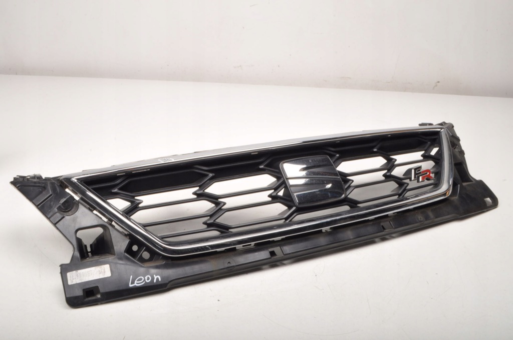 фото №1, Seat leon iii решітка радіатора решітка радіатора решітка радіатора lift fr 5f0853654j