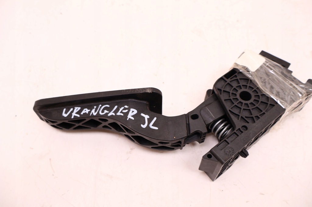фото №6, Jeep wrangler jl 2.2 mtj 18- педаль потенціометр газу '04581893ad