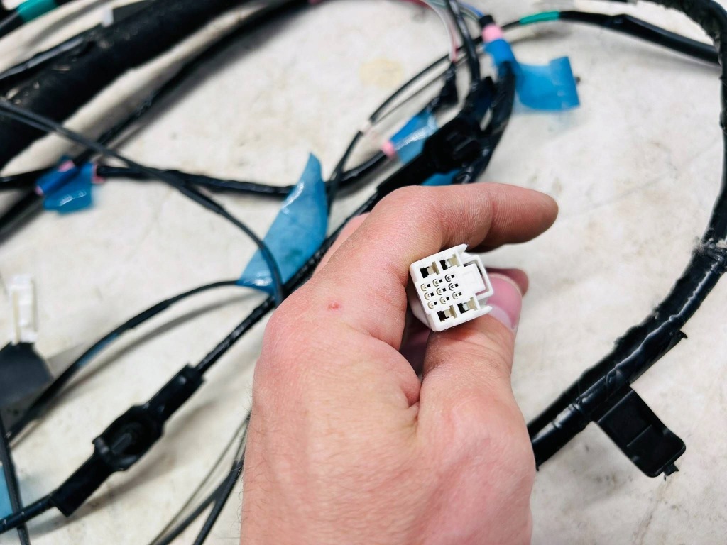 фото №9, Auris ii kombi джгут електропроводка стельовий solar дах панорама