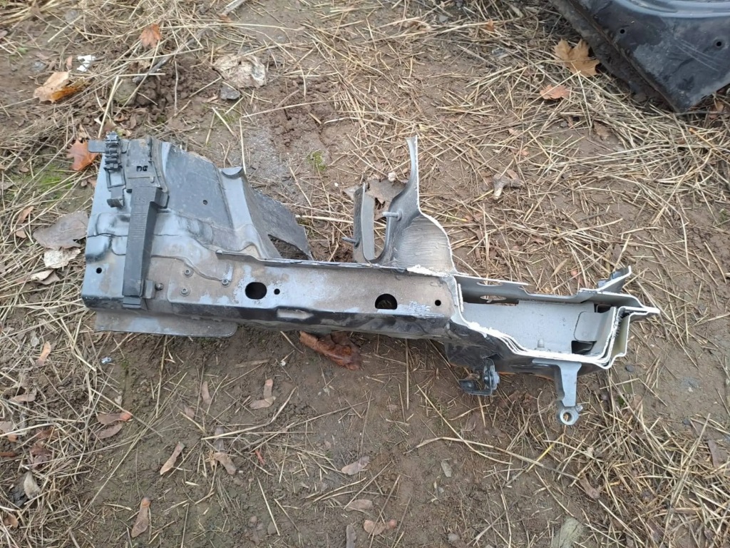 фото №3, Лонжерон передняя левая четверть audi a5 8w