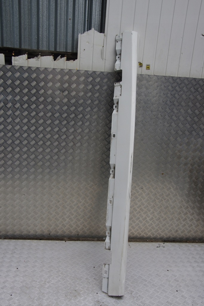 фото №13, Молдинг порог mercedes cla ii x118 w118 c118 149