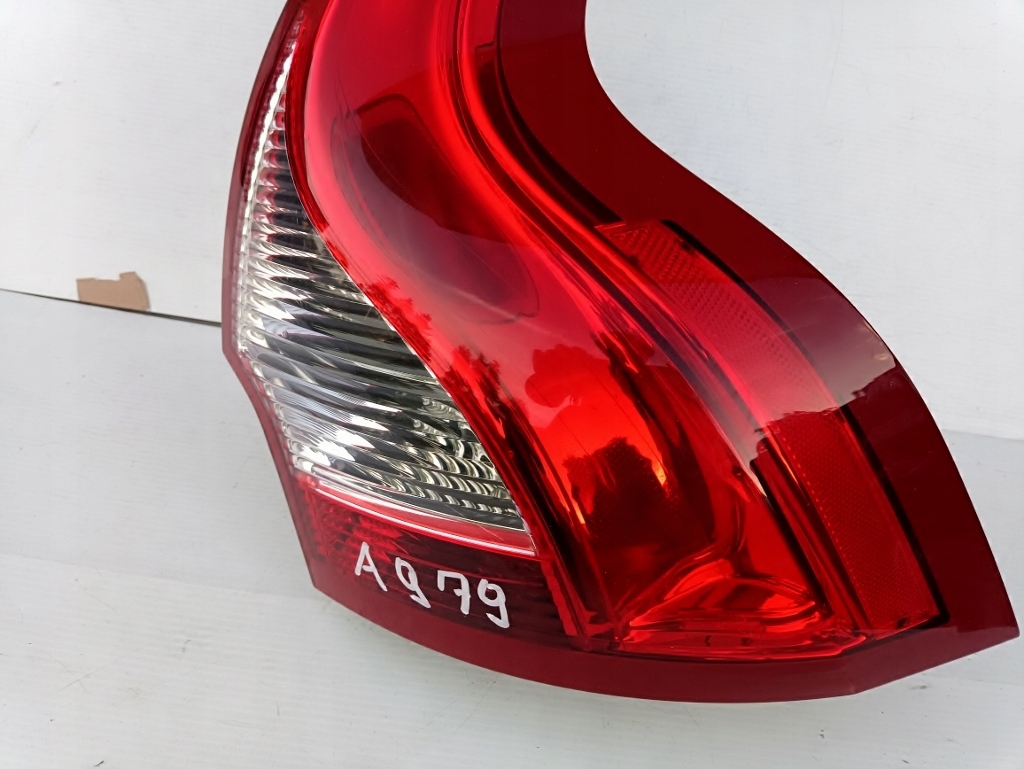 фото №3, Volvo xc60 i 08-17 лампа задня задня права зовнішня cała