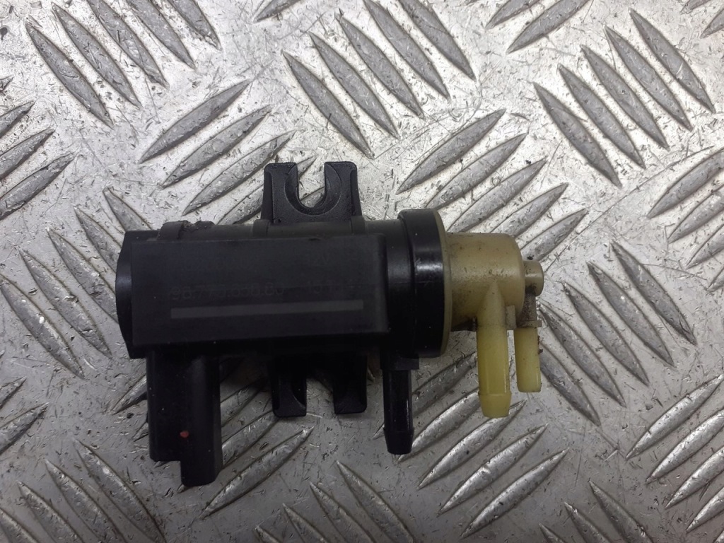 фото №1, Клапан вакуумa peugeot 308 ii 1.6 ehdi 9677363880