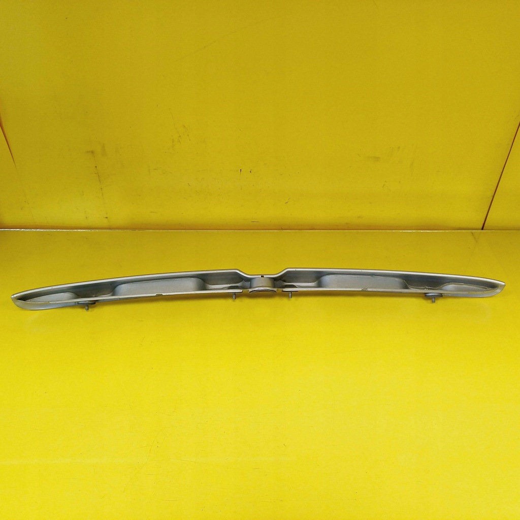 Купити Накладка кришки багажника opel vectra b 90463727 nr127