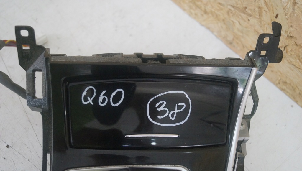 фото №7, Панель середній infiniti q60 688004ga0a