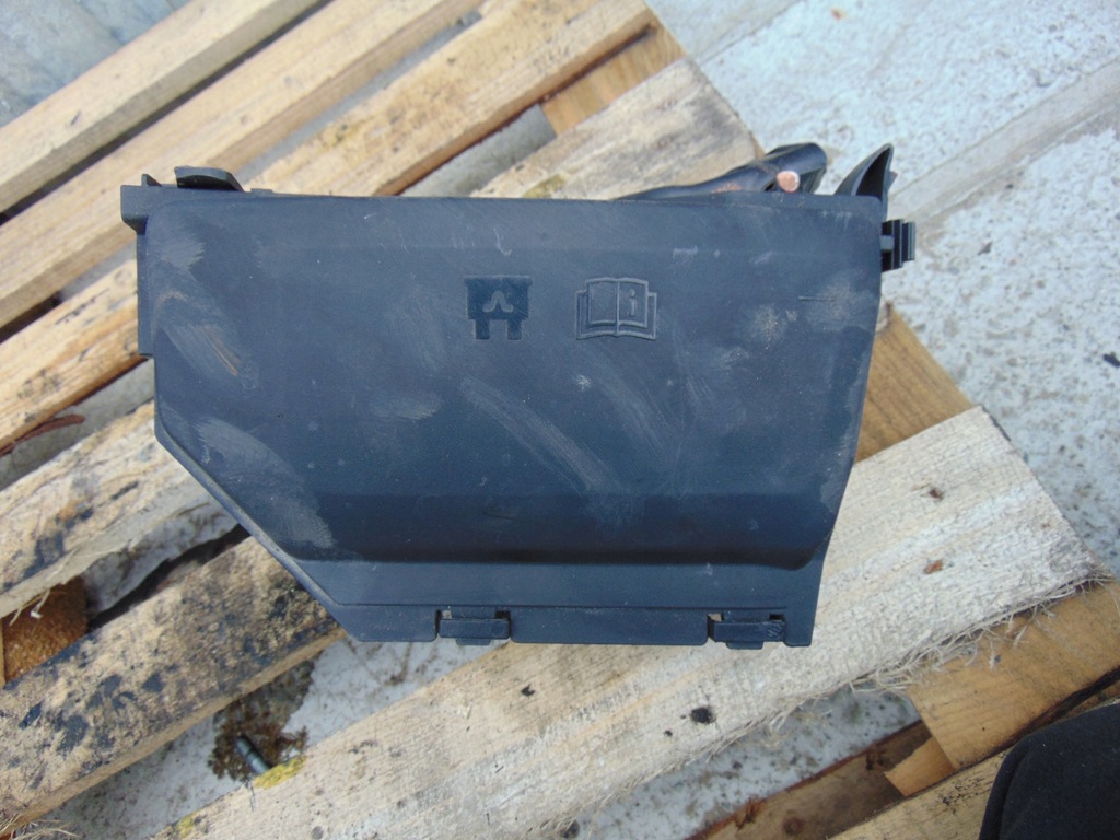 фото №1, Коробка запобіжників ford mondeo mk4 lift 2.0 d