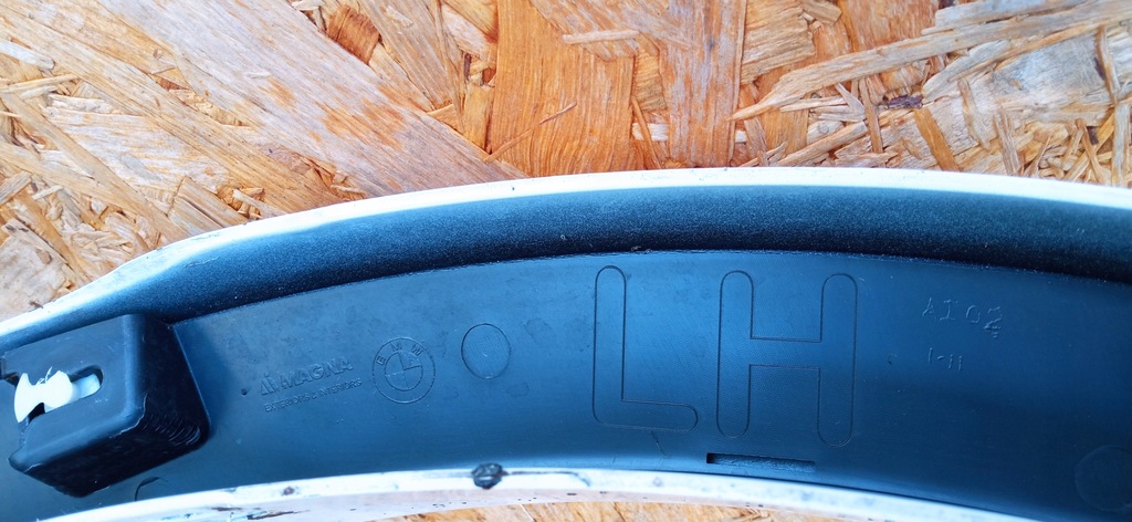 фото №8, Bmw x3 f25 10- накладка молдинг крыла левый задняя левая задняя 8050457