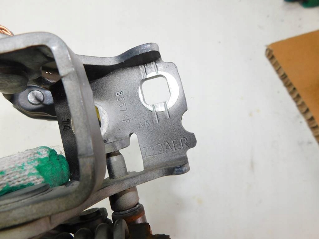 фото №6, Jeep compass i 2007r петли дверь правый перед