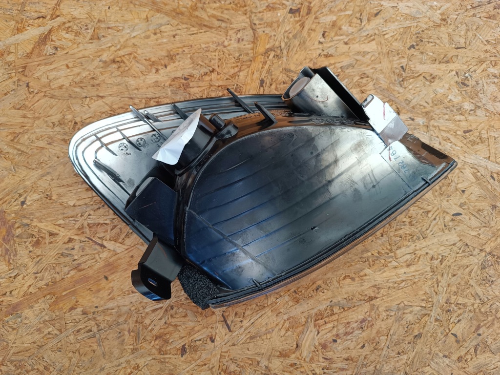 фото №8, Toyota land cruiser fj100 98- поворотник правий eu гарний новий 81510-60490