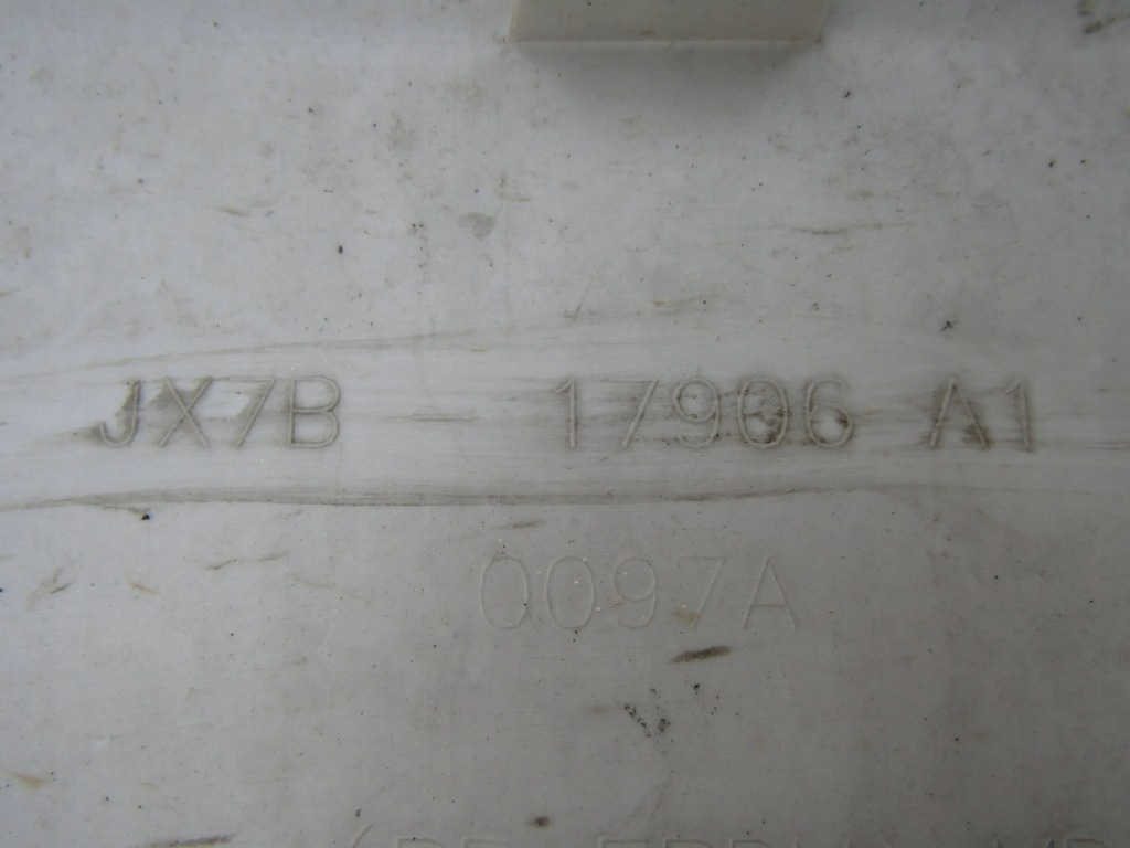 фото №11, Ford focus mk4 бампер задняя hb 18r--