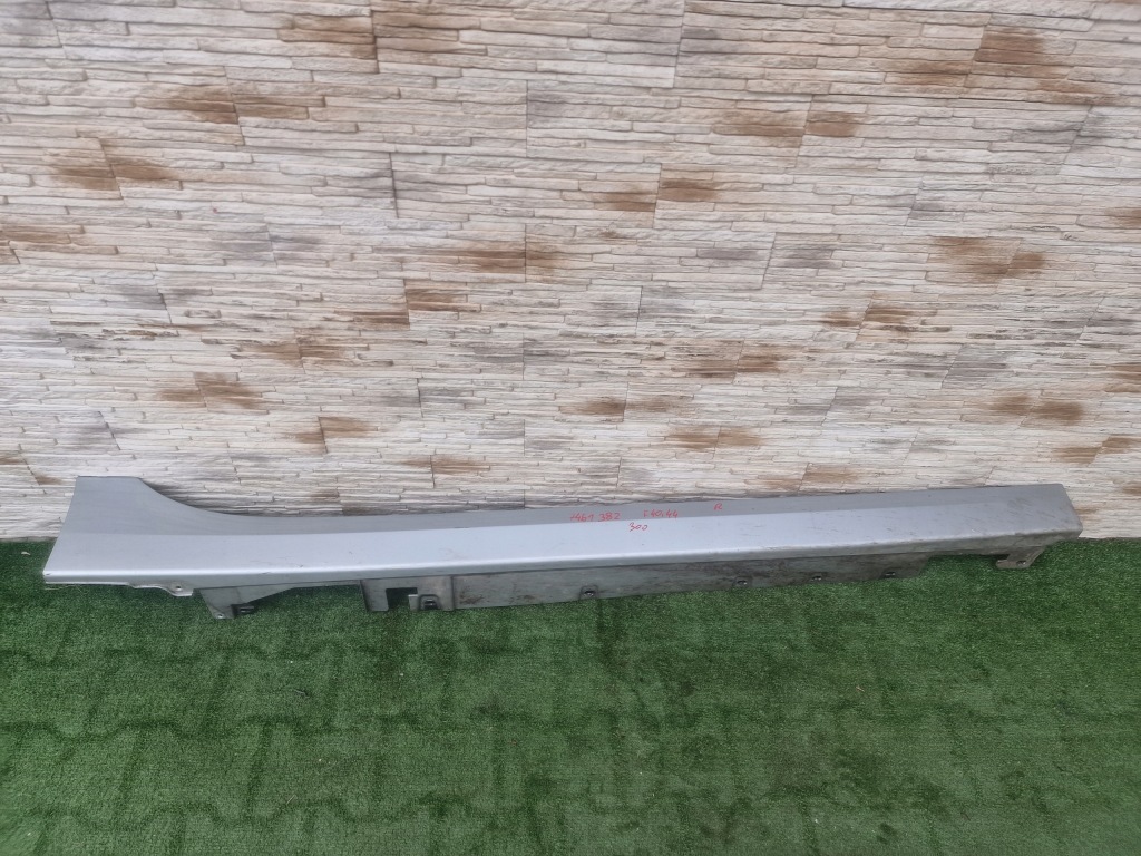 фото №1, Молдинг поріг права bmw 1 f40 7461382