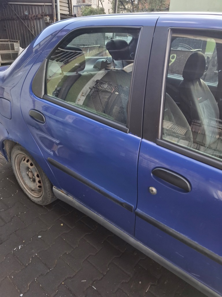 фото №1, Скло бічна правий задня fiat albea