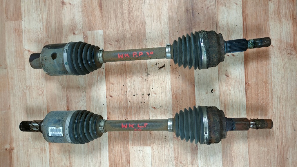 фото №1, Jeep grand cherokee wk xk 5-10 3.0 приводной вал правая перед