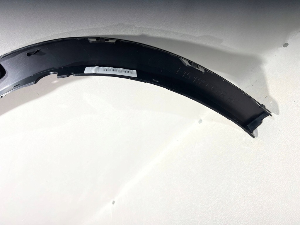 Молдинг крыла правый задний  bmw x5 f15 7294372 Киев