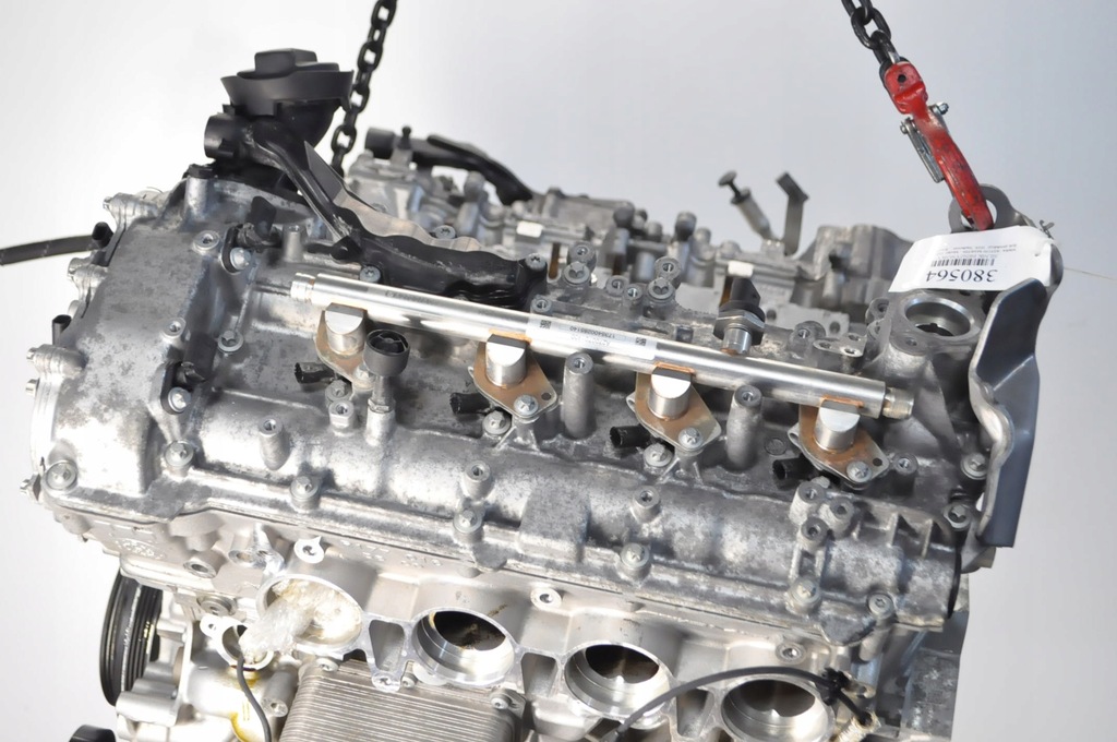 фото №7, Aston martin db11 4.0 v8 375kw 510km двигатель 177950 65 tys km