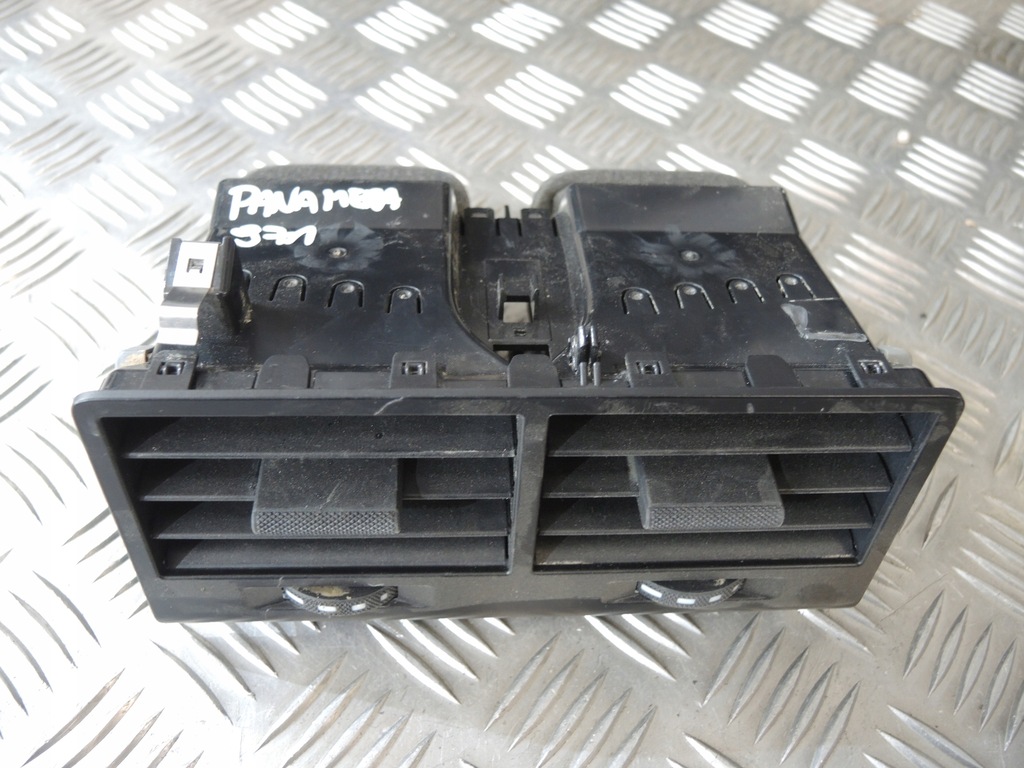 фото №1, Porsche panamera 971 ґрати обдув повітропровід задня