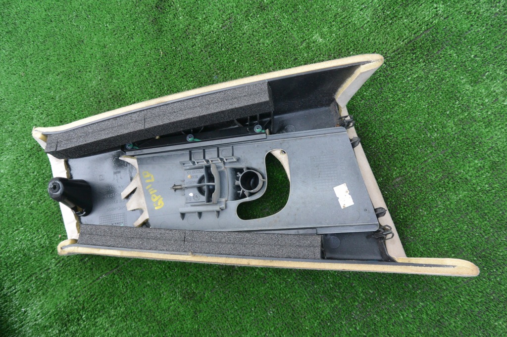 фото №9, Защита стойка середина левая maserati quattroporte vi