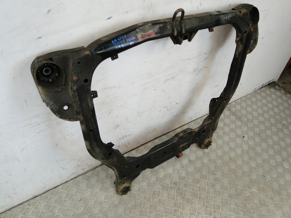 фото №4, Подрамник перед kia ceed 2009 1.4b