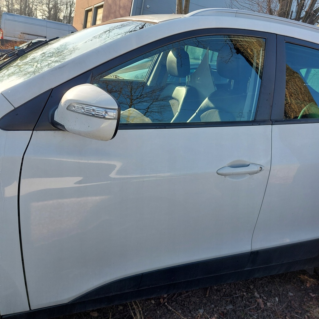 фото №1, Hyundai ix35 двері ліва передні код лакофарбового покриття tcw