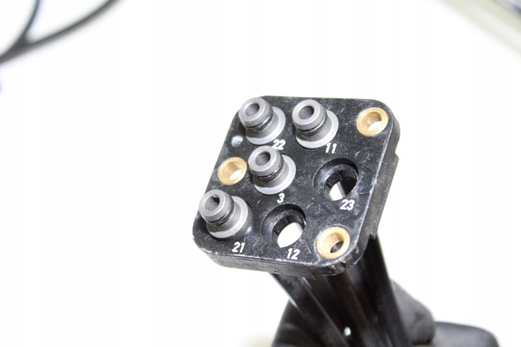 фото №4, Mercedes actros mp4 провода воздуха кабины