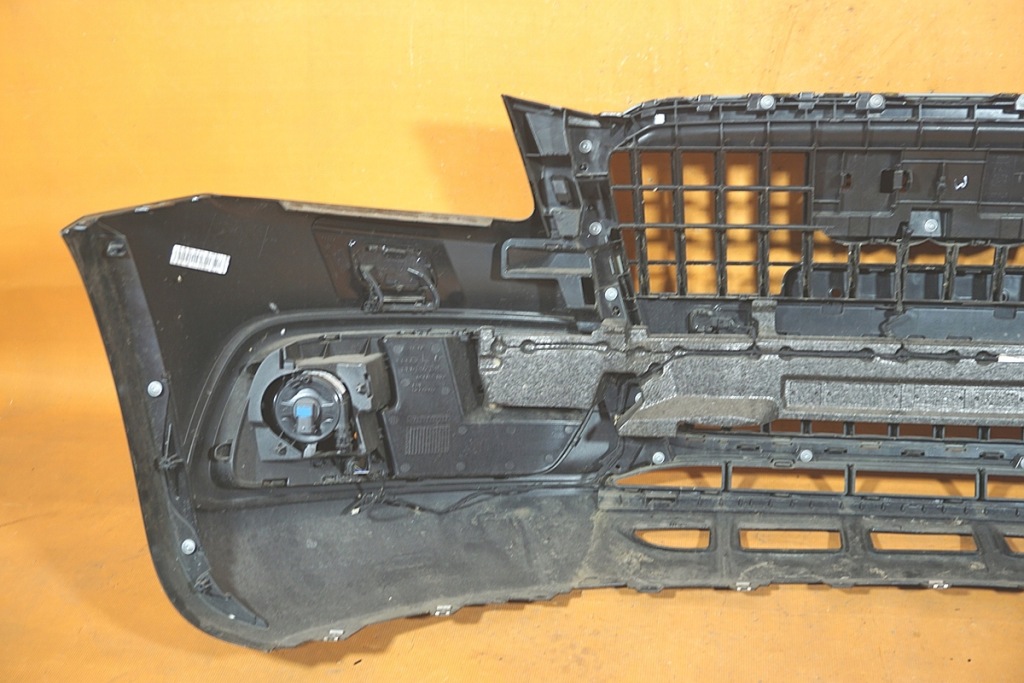 Audi q5 8r рестайлінг  47km s line чорний  бампер перед комплектний  pdc lz7s Оригінал