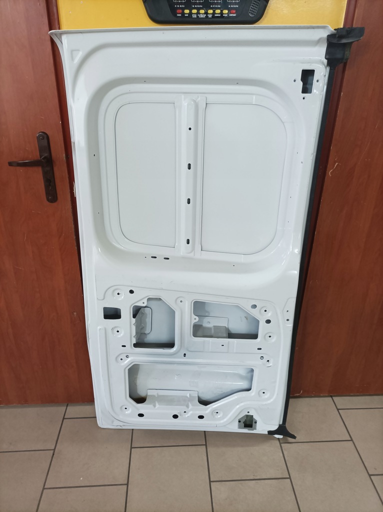 фото №6, Renault trafic iii opel vivaro b дверь задняя правое