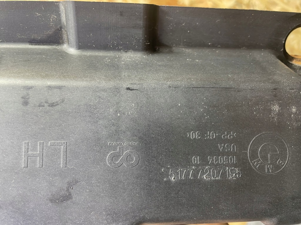 фото №8, Направляющая левый кронштейн порог lewego bmw x5 e70 7207195