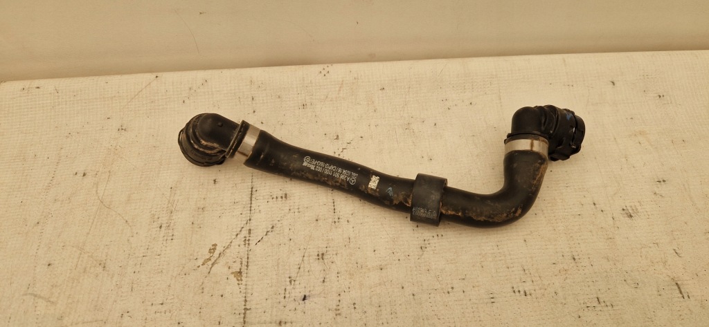 Купити Mercedes eqe 295 eqs 297 труба шланг патрубок води