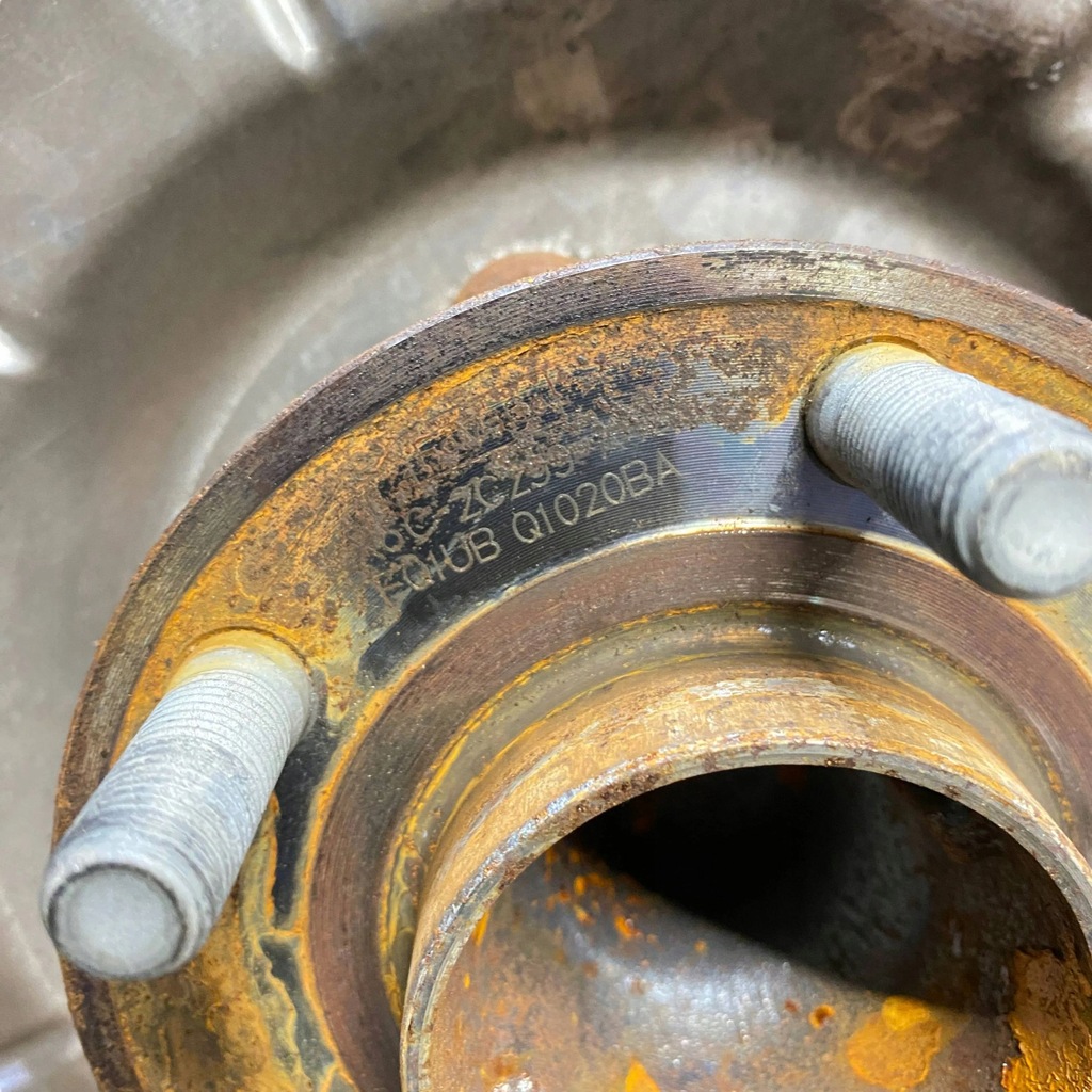 фото №9, Ford escape iv 2022 правая сторона ступица колеса заднего