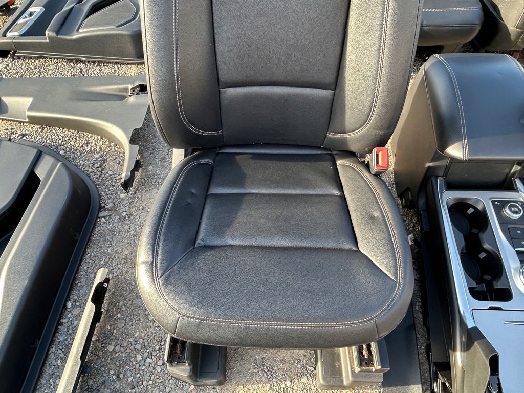 фото №5, Сиденья салон кожа обивка обшивки ford explorer vi 2020r-