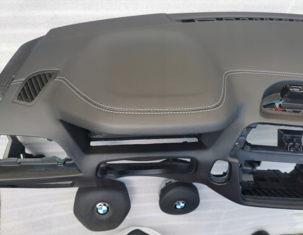 Купити Панель приладів панель  подушка безпеки подушка bmw зшита f f22 f20