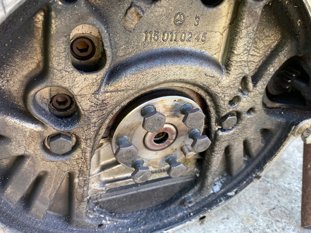 фото №11, Двигатель mercedes 2.8 m130 w108 w109 pagoda w111 w112 w113 film