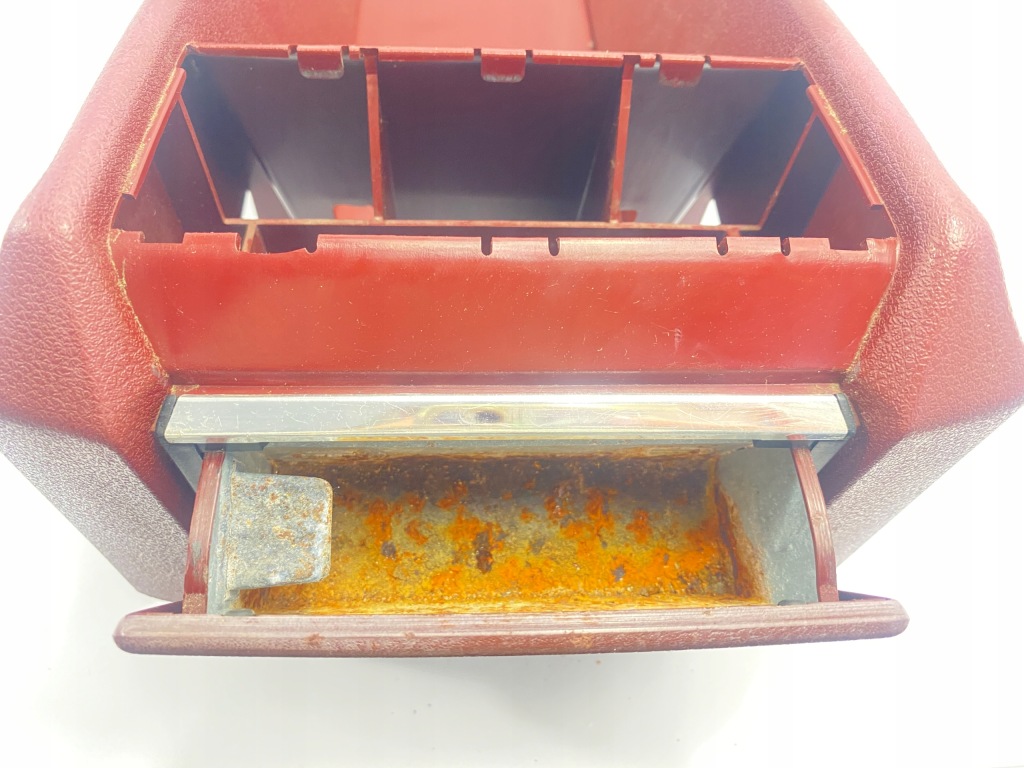 Бардачок тунель попільничка задній bordowy mercedes w124 купе 1248430107 Недорого