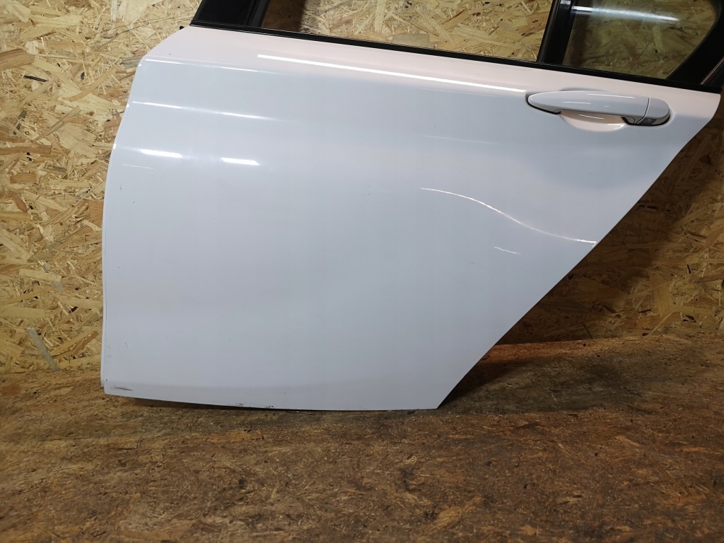 фото №2, Bmw 1 f20 5d дверь левая правое задние w цвет