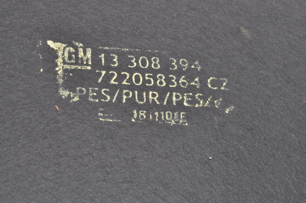 Opel insignia a шумоизоляция подкрылок капот клипсы 13308394 в Украине