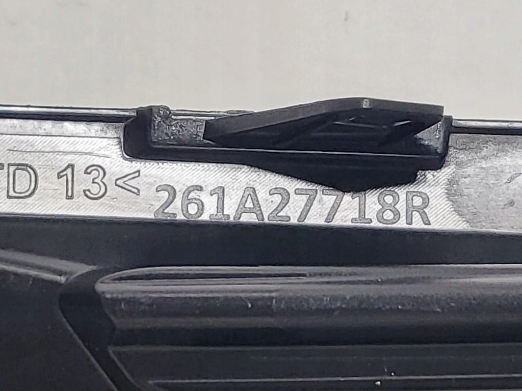 фото №8, Решётка бампера правая перед renault talisman 2015- 261a27718r