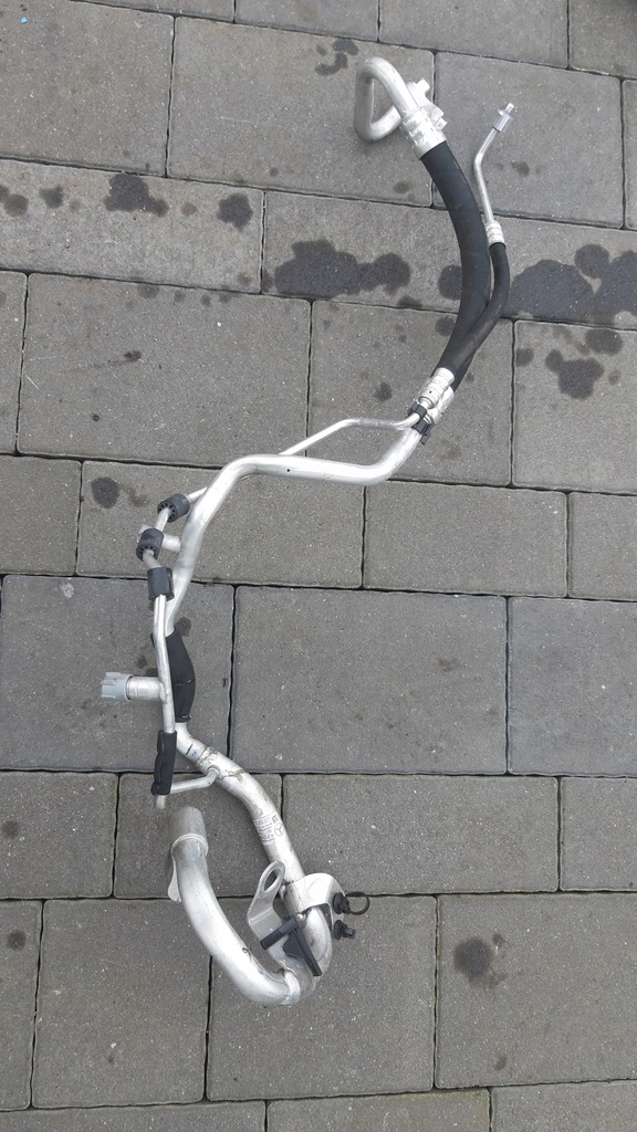 фото №1, Провода кондиционера mercedes e-klasa w213 2.0cdi