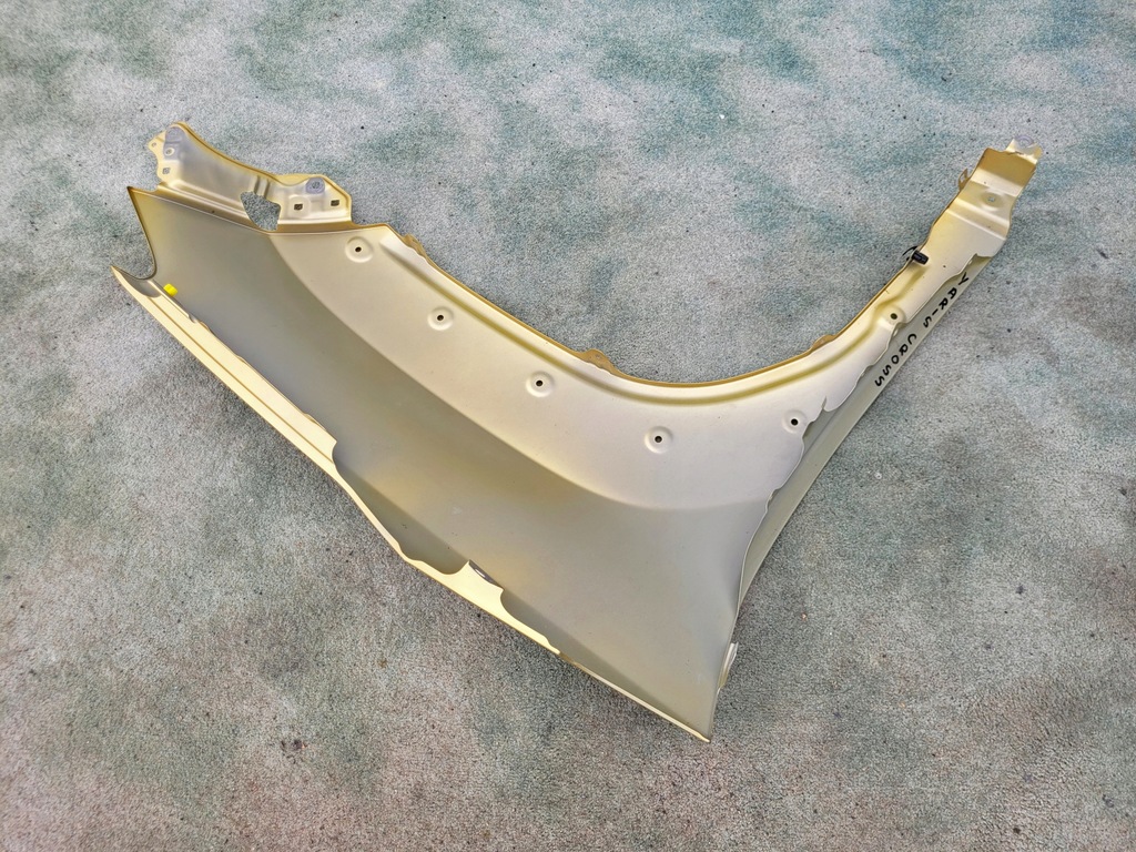 фото №6, Крыло передний левый / правый перед toyota yaris cross 2020-