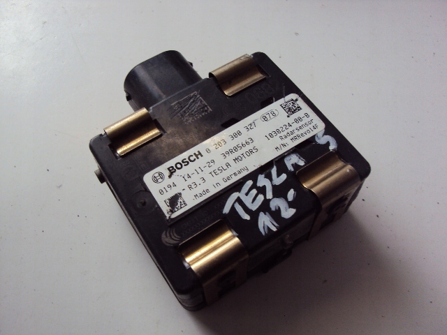 Радар датчик tesla model s 2012- Оригинал