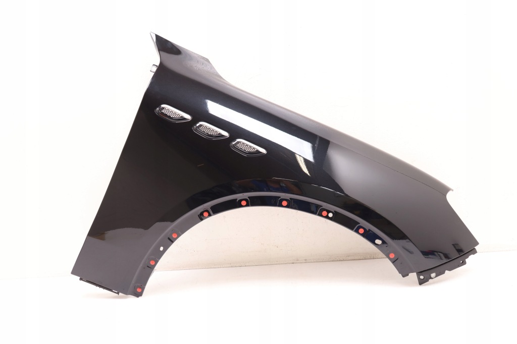 Купить Maserati grecale modena крыло  правый  перед