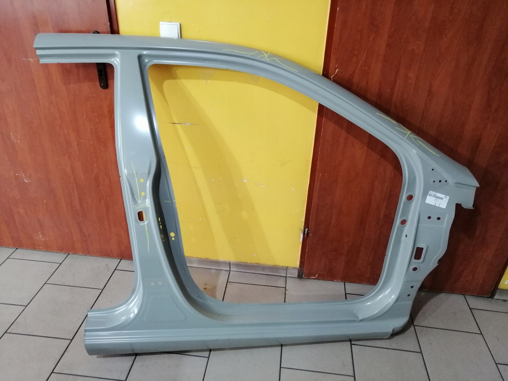 фото №1, Hyundai i20 ii поріг правий