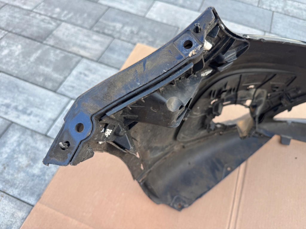 Бампер перед mercedes gla w156 156 рестайлинг  оригинал pdc противотуманные фары Киев