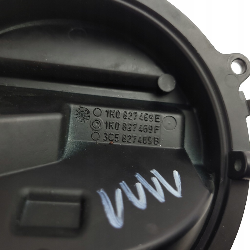 фото №8, Vw golf v 5 eos passat b6 sedan ручка задняя задняя замок крышки 1k0827469e