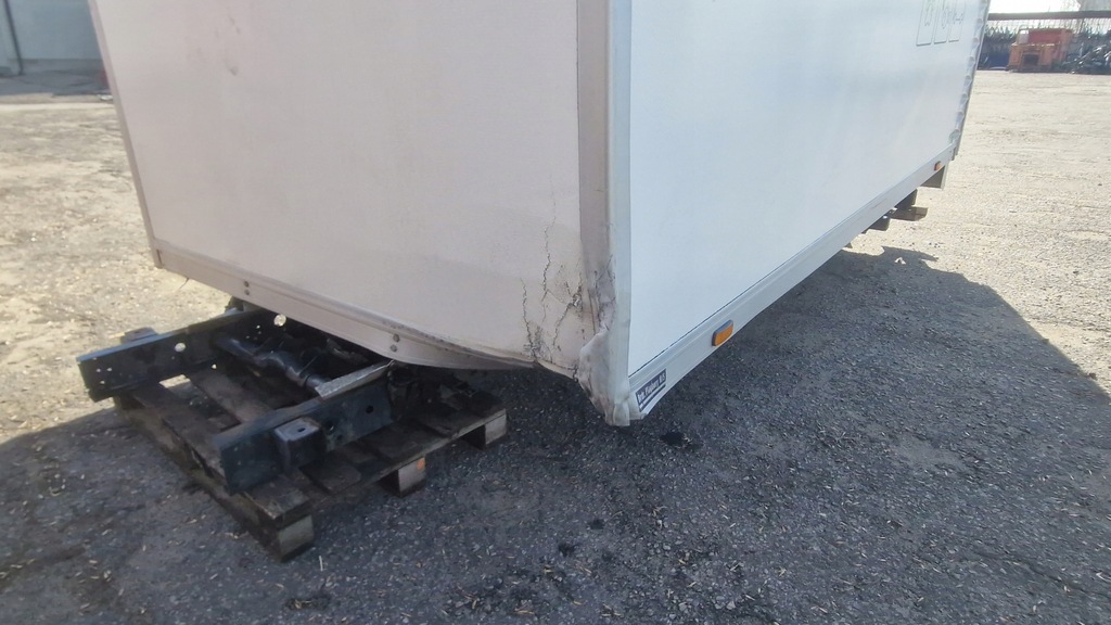 фото №15, Обшивка контейнер 415cm подъемник zepro 750kg iveco daily vi 14-