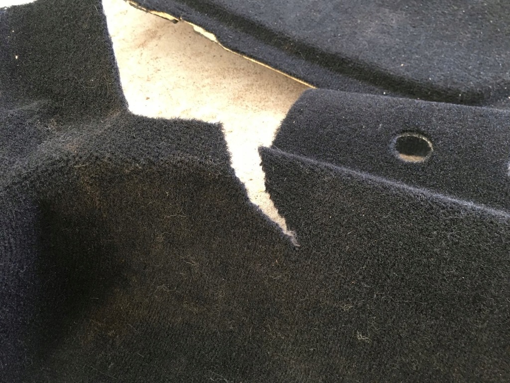 фото №4, Chrysler pacifica 17- підлога обшивка