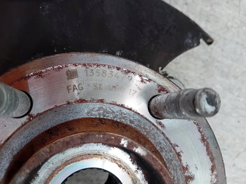 фото №6, Поворотный кулак левый перед opel zafira c fl 13583479 1.4 16v