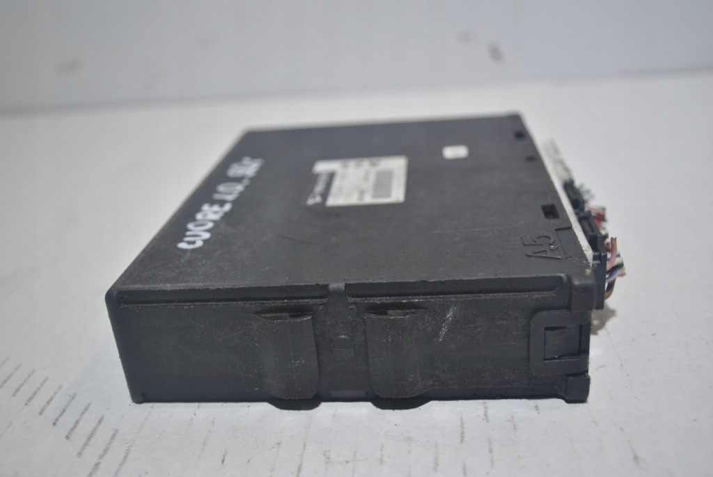 Бортовой компьютер двигателя daihatsu cuore vi 89560-b2190 Киев
